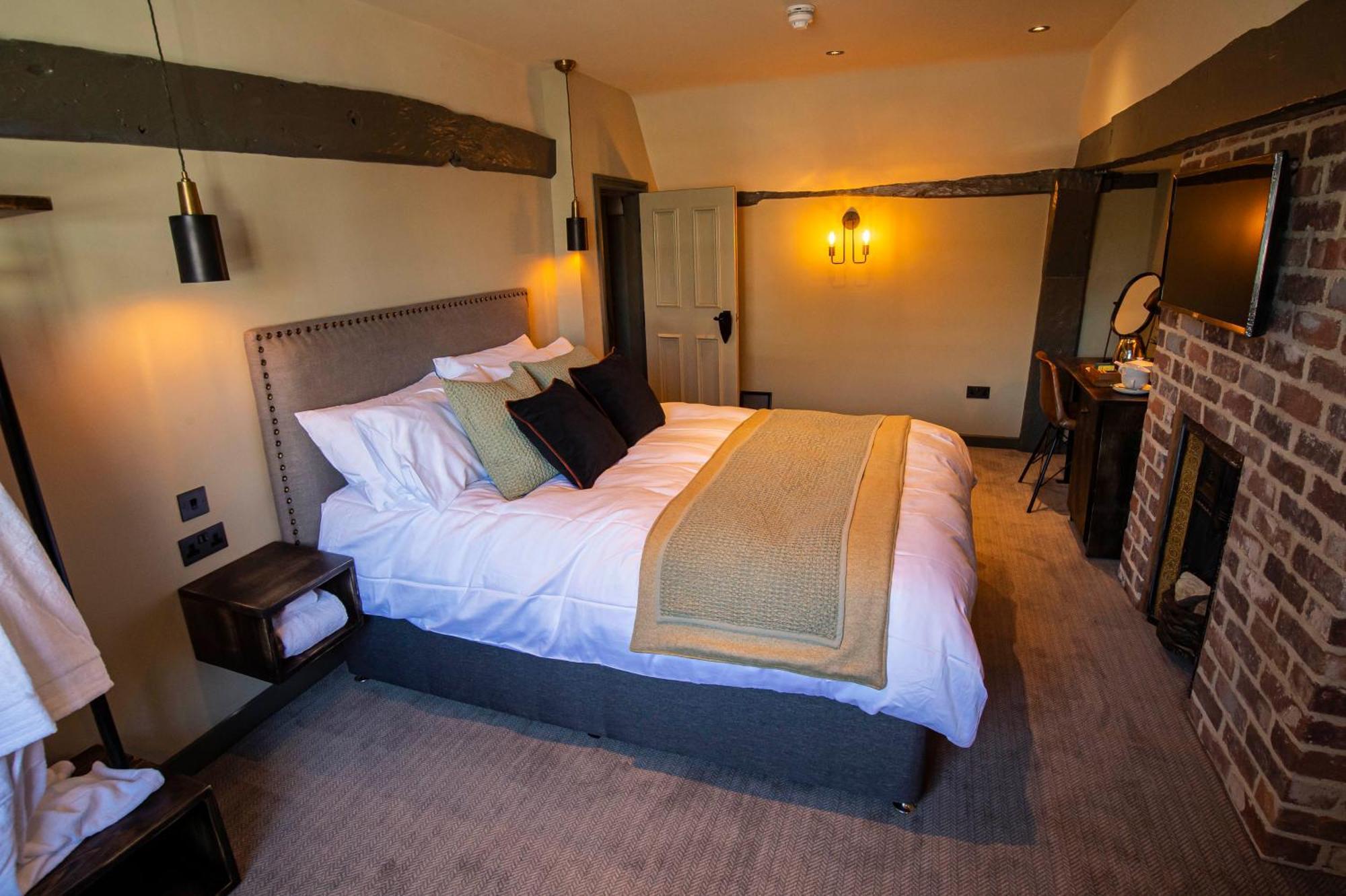 Kings Arms Hotel Stansted Mountfitchet Habitación foto
